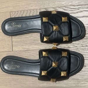 VALENTINO Black Slides Size 40